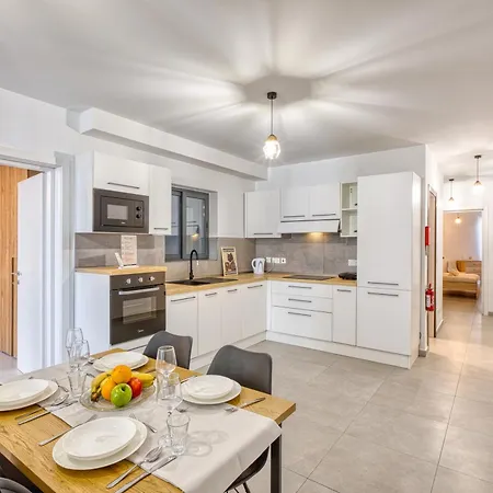 Apartment Anita's Modern Near Sliema, Valletta, St Julians Msida