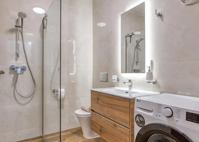 Anita's Modern Near Sliema, Valletta, St Julians * Msida